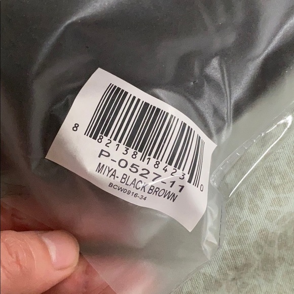 Insert Name Here Miya Pony tail - Picture 3 of 6